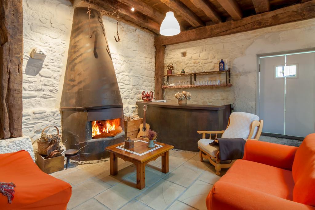Casona Valle De Soba Regules エクステリア 写真